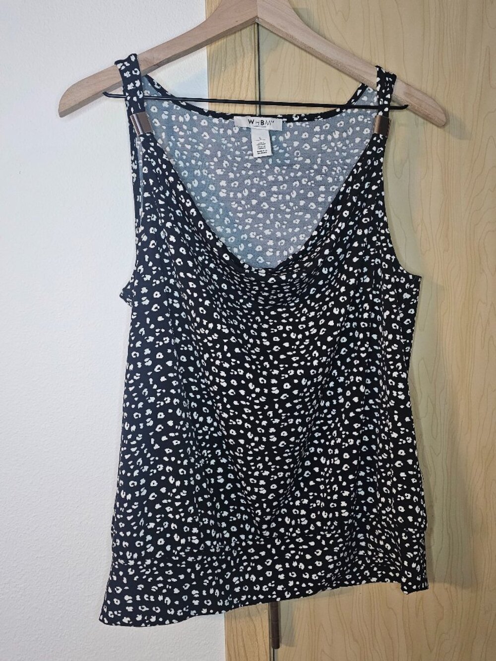 Womens w&b tank top